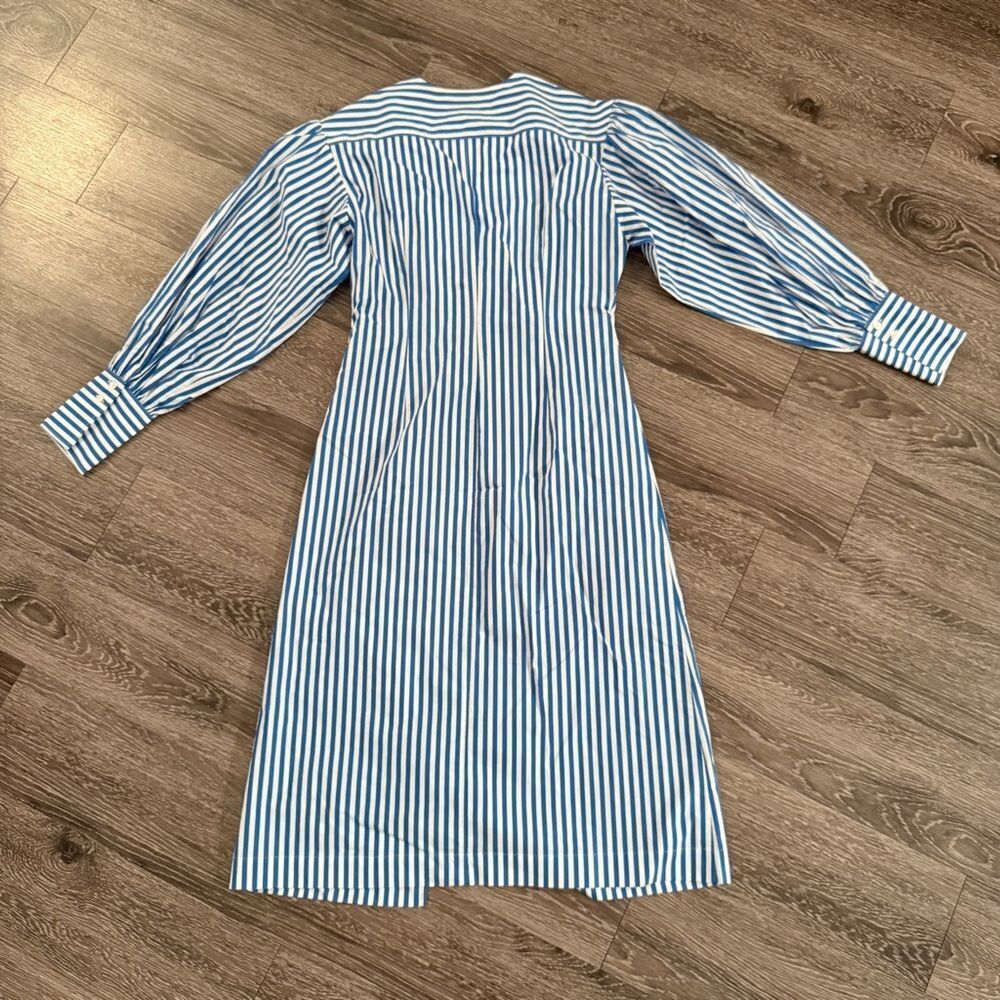 Frame Jet Stream Button Detail Dress - Picture 10 of 10
